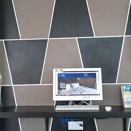 Best Western Royal Бурирам Экстерьер фото