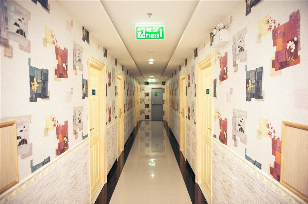 Best Western Royal Бурирам Удобства фото