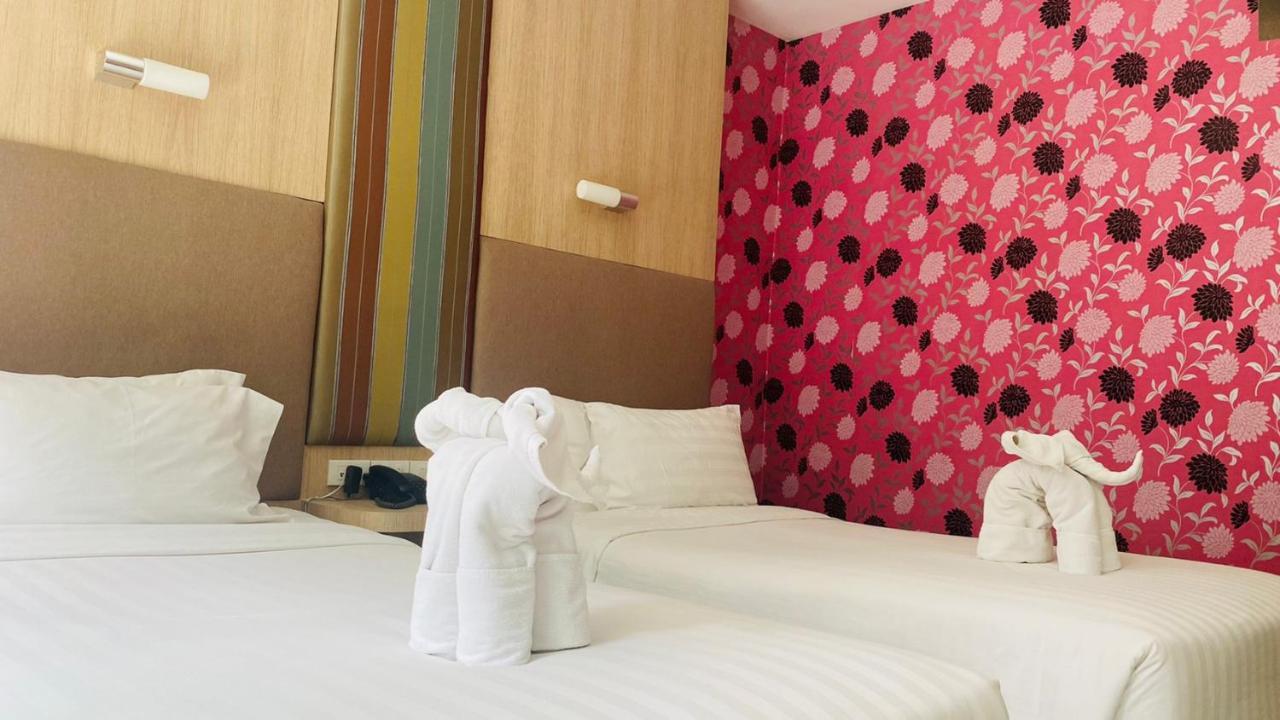 Best Western Royal Бурирам Экстерьер фото